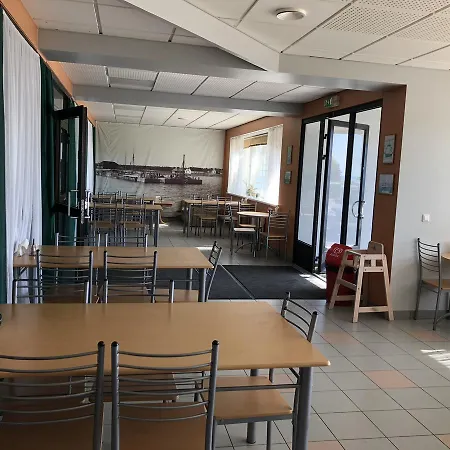 Heltermaa Hostel Hotel Heltermaa