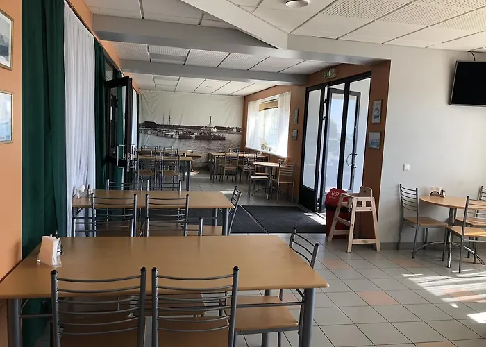 Heltermaa Hostel Hotel Heltermaa